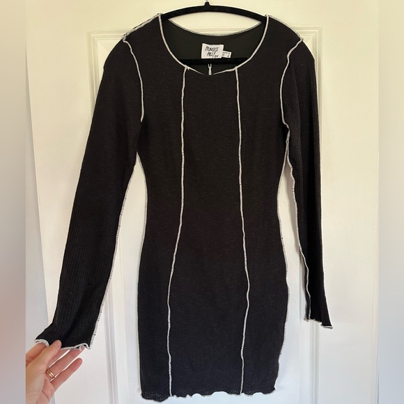 NWT Princess Polly Christa Dress - US 6/AUS 10 (Fits Like Small) - Picture 3 of 8